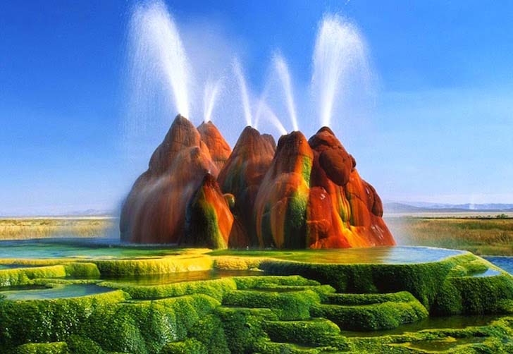 12-incredibly-surreal-wonders-in-america-you-need-to-visit-before-you-die_1