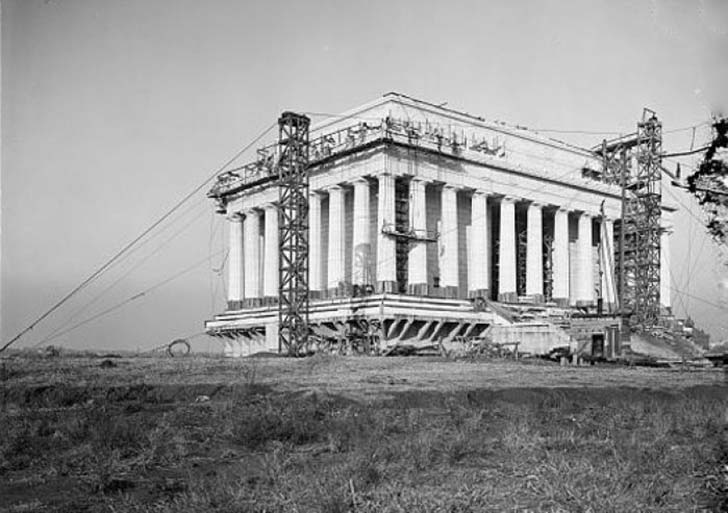 16-vintage-photos-of-the-worlds-iconic-landmarks-under-construction_8