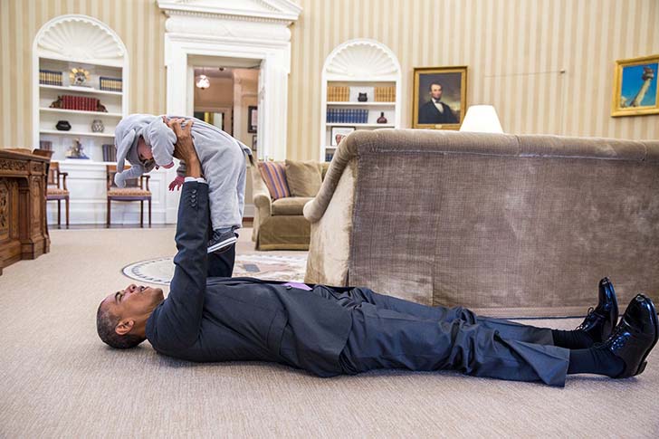 25-photos-that-show-that-barack-obama-is-the-coolest-president-ever_10