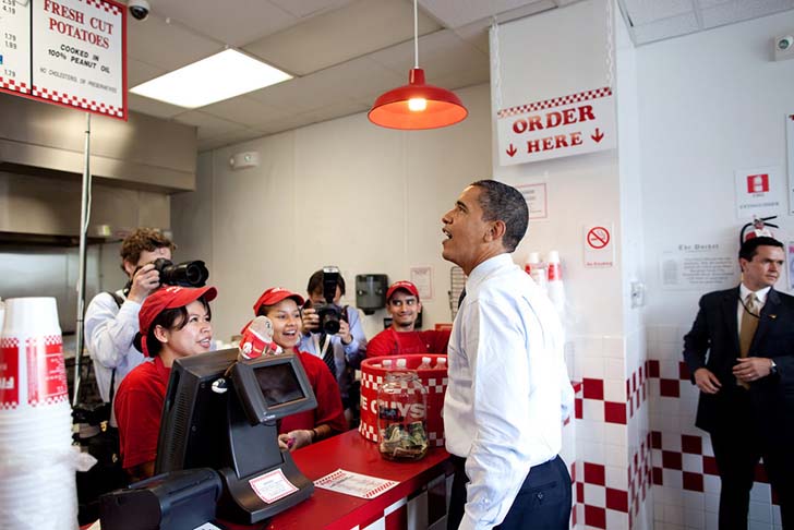 25-photos-that-show-that-barack-obama-is-the-coolest-president-ever_14
