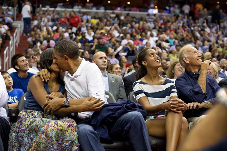25-photos-that-show-that-barack-obama-is-the-coolest-president-ever_4
