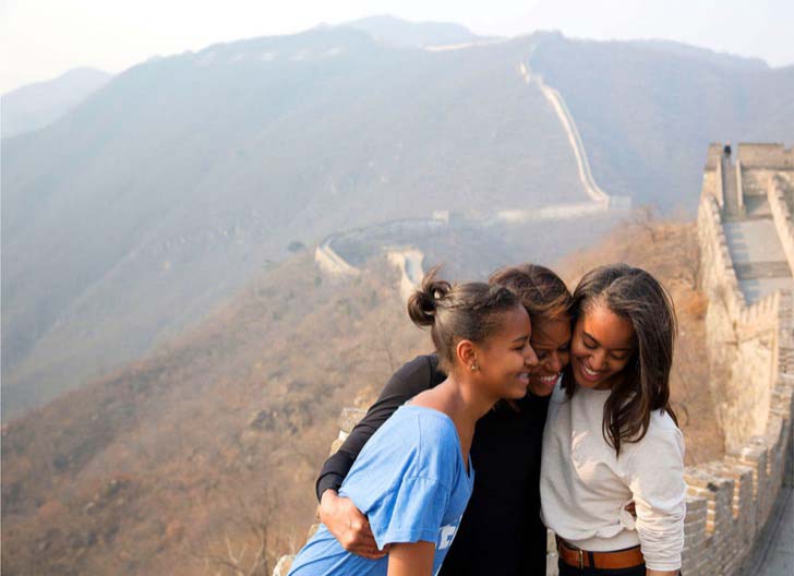 26-of-the-most-iconic-pictures-of-michelle-obama_18