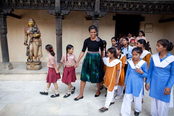 26-of-the-most-iconic-pictures-of-michelle-obama_6