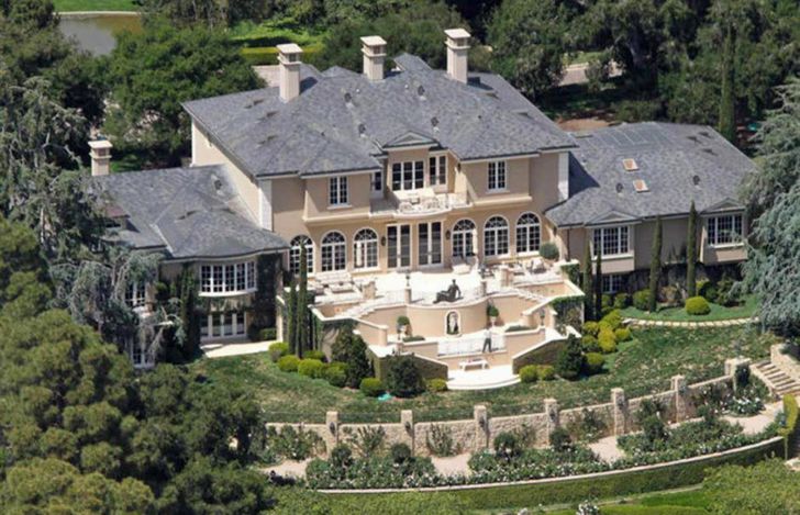 Oprah's $90 Million Montecito Mansion Is Undoubtedly Gorgeous_29