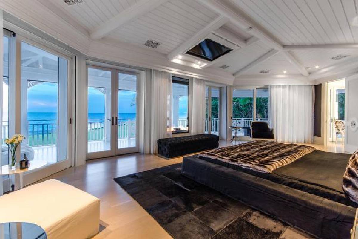 celine-dion-sold-her-villa-for-24-5-million-euros-wait-till-you-see-the-backyard-fr-9