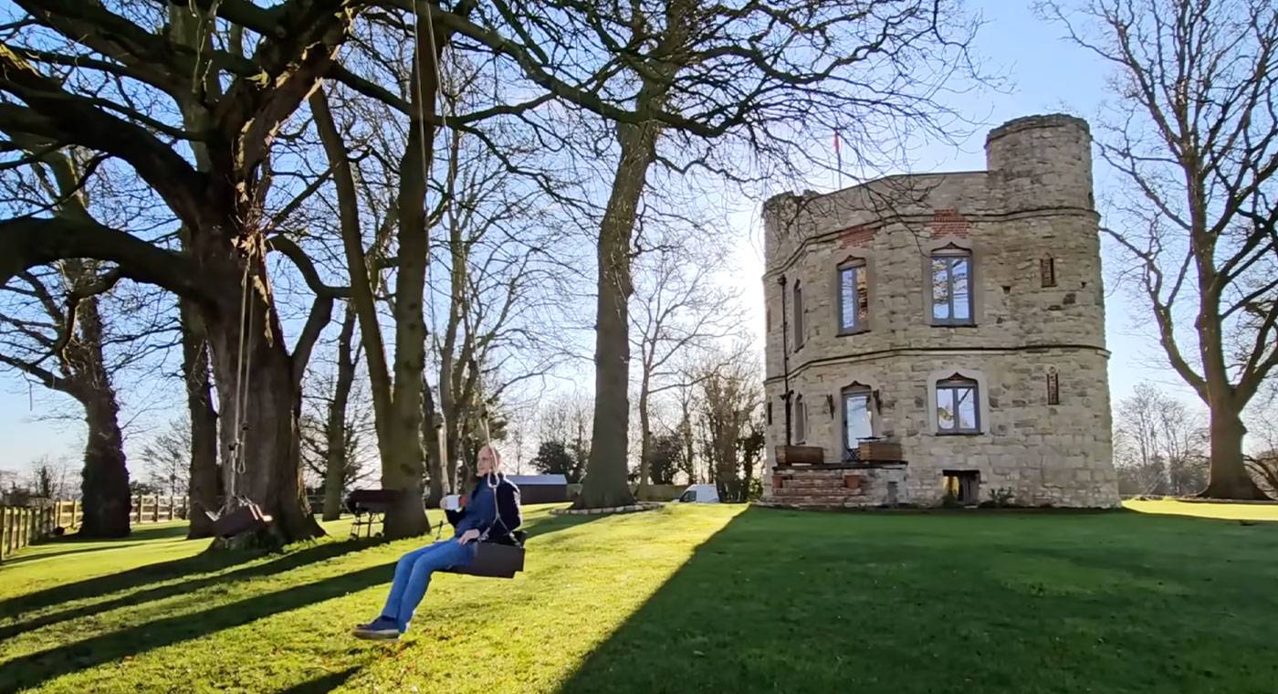 how-john-turned-a-250-year-ruin-into-a-956sqft-masterpiece-13