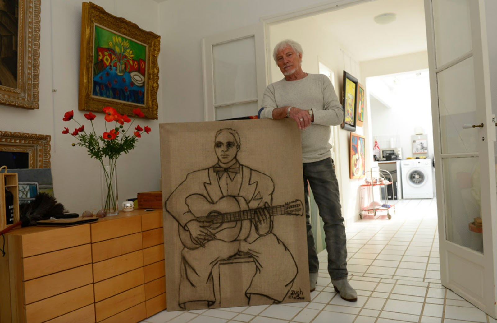 Hugues Aufray’s home in Marly-le-Roi, between music and memory FR_9