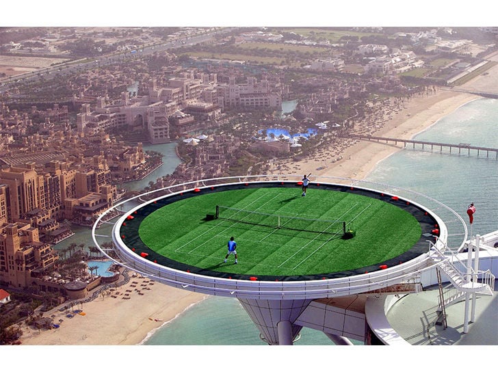 land-of-the-rich-15-crazy-things-that-you-only-see-in-dubai_2