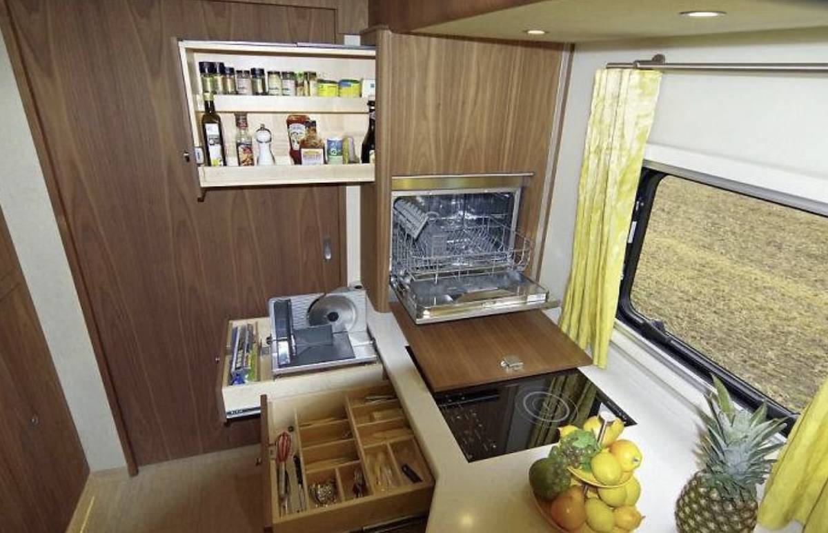 luxury-travel-reinvented-1-56m-for-a-motorhome-that-feels-just-like-a-palace-fr-4