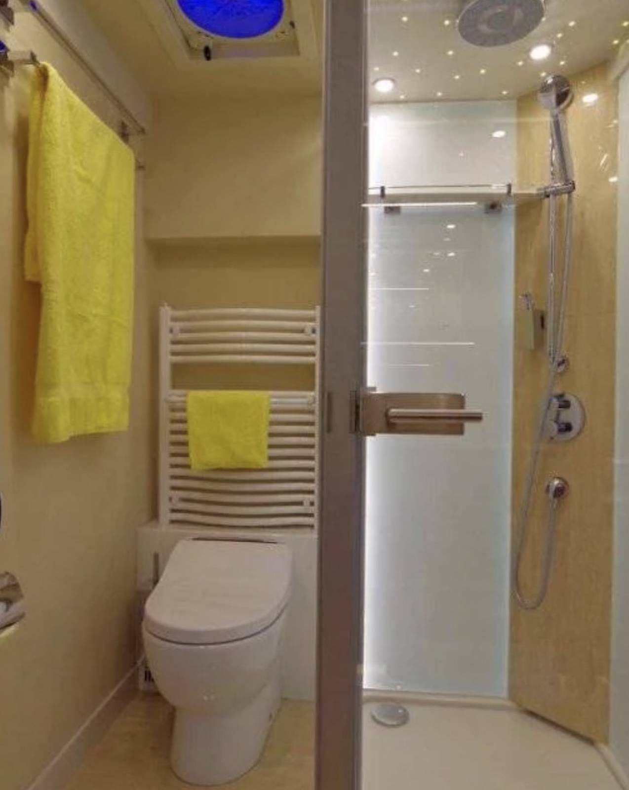 luxury-travel-reinvented-1-56m-for-a-motorhome-that-feels-just-like-a-palace-fr-9