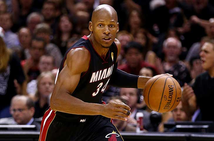 the-25-richest-nba-players-and-the-women-behind-them_30