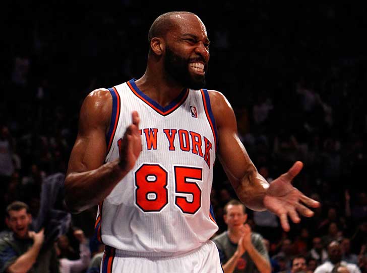 the-25-richest-nba-players-and-the-women-behind-them_32