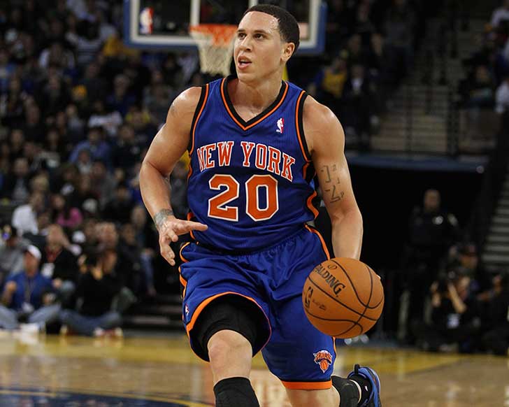 the-25-richest-nba-players-and-the-women-behind-them_36