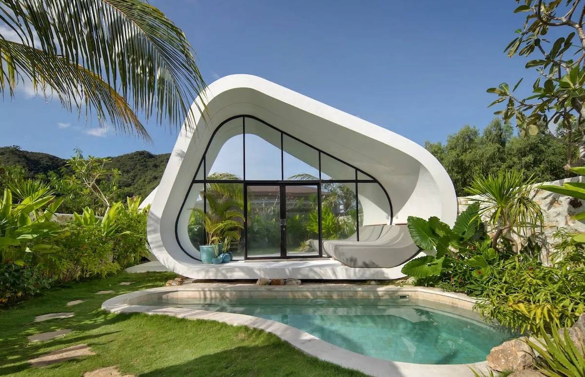 this-eco-tiny-house-has-everyone-hooked-wait-until-you-see-the-inside-fr-1