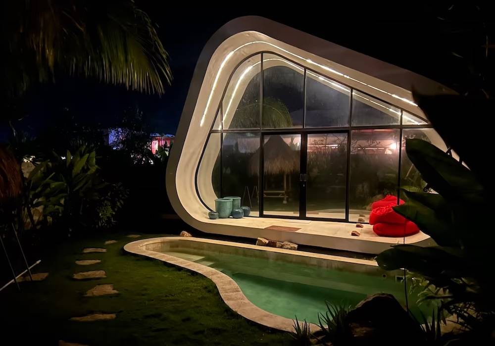 this-eco-tiny-house-has-everyone-hooked-wait-until-you-see-the-inside-fr-8