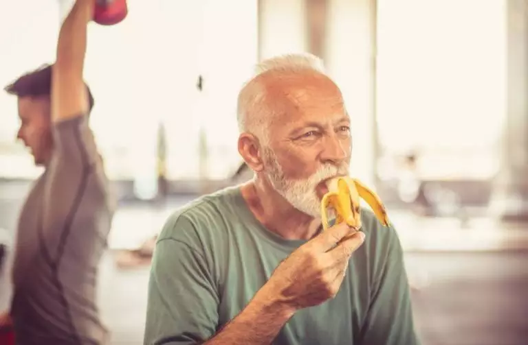 Why Eat Two Bananas A Day? The Reasons That Will Convince You! FR_3
