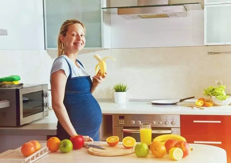 Why Eat Two Bananas A Day? The Reasons That Will Convince You! FR_7
