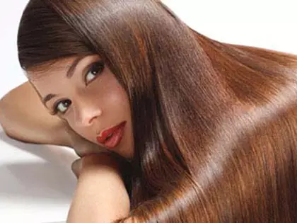 12 Super Home Remedies To Make Your Hair Grow Like Rapunzel