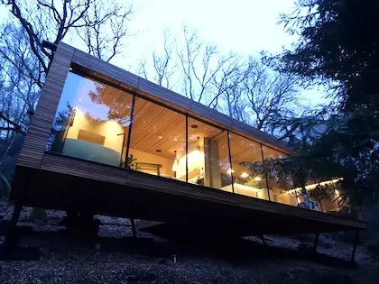 Wonen in de Natuur: Ervaar de Magie van Deze Eigentijdse Lodge