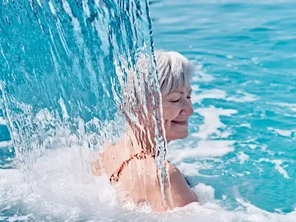 Sécurité sociale et bains bouillonnants : suis-je éligible à la cure